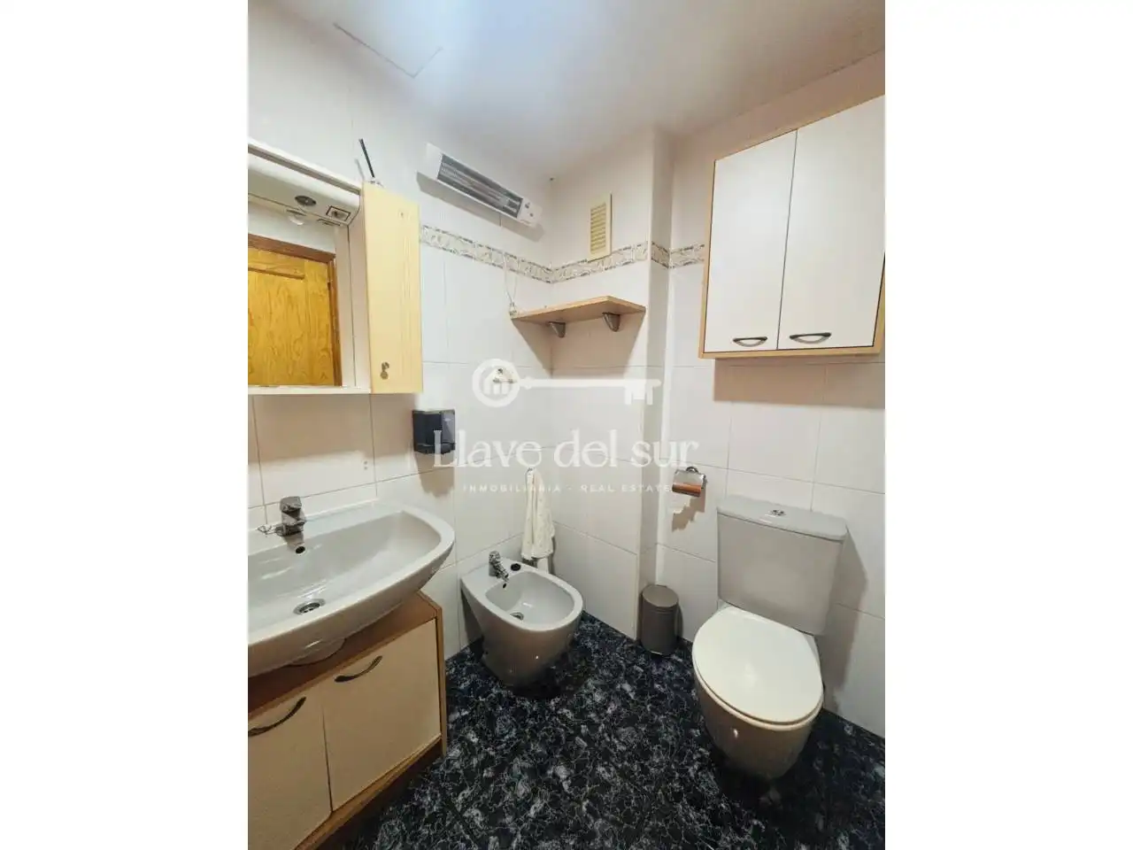 Flat with terrace for sale in Calle Lotería, imagen 11
