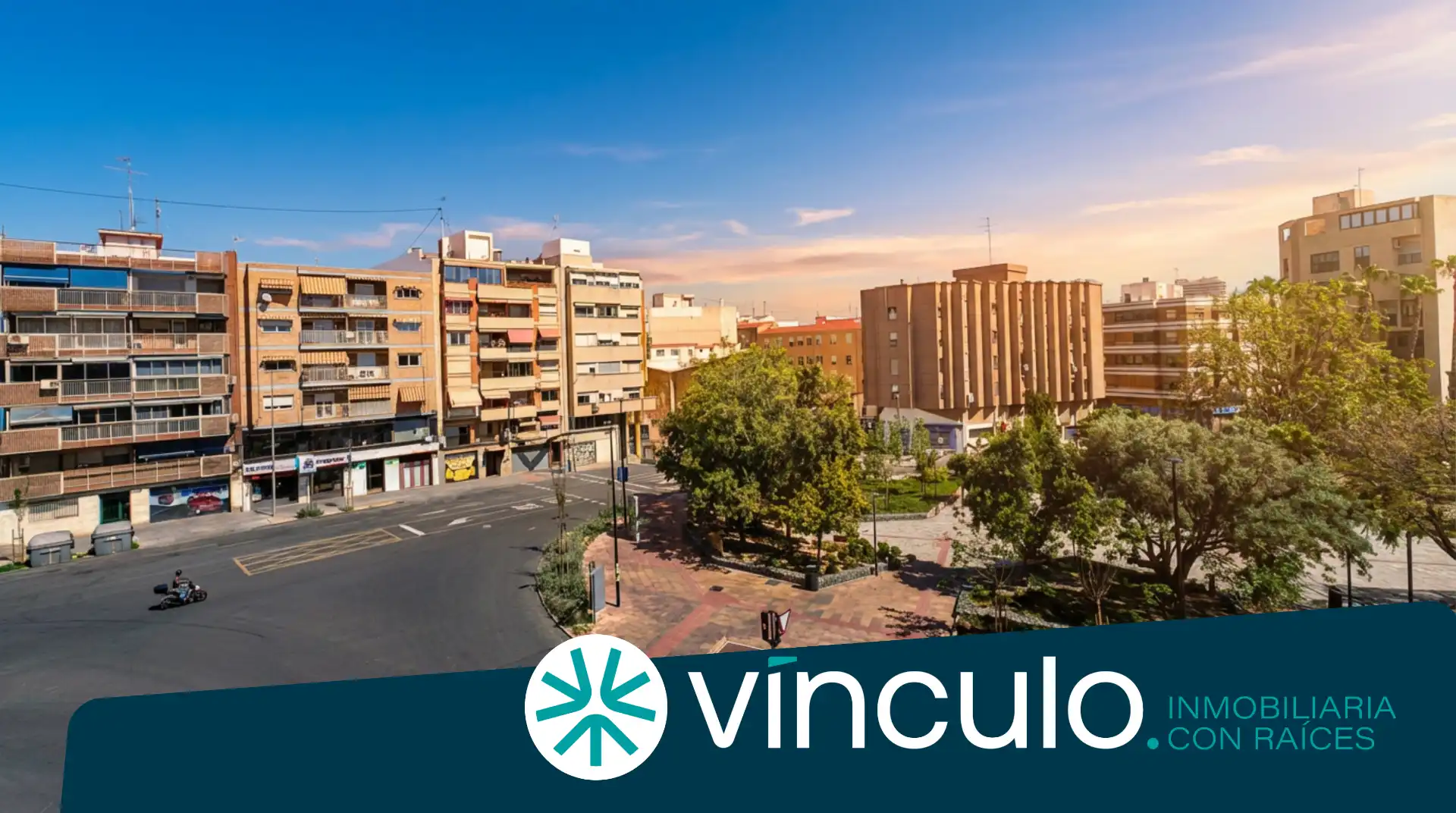 Vista exterior de Piso en venta en Alicante / Alacant con Calefacción, Amueblado y Horno