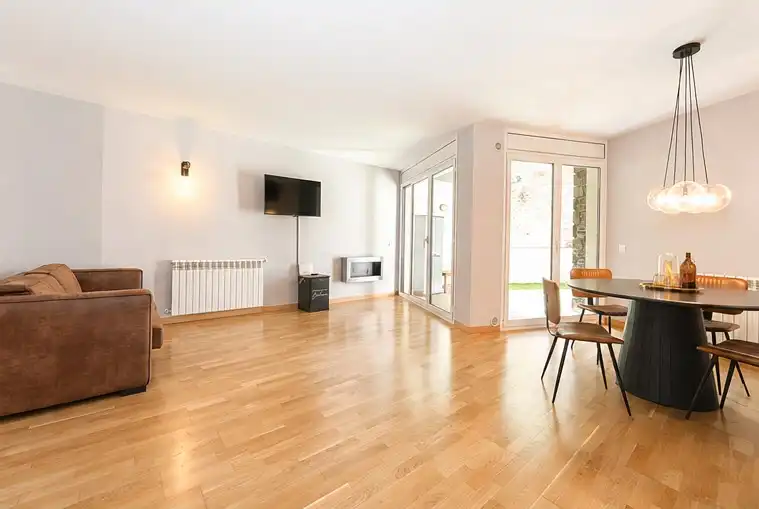 Sala de estar de Piso en venta en Ordino con Calefacción, Terraza y Trastero