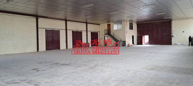 Nave industrial en Venta en El Castillo