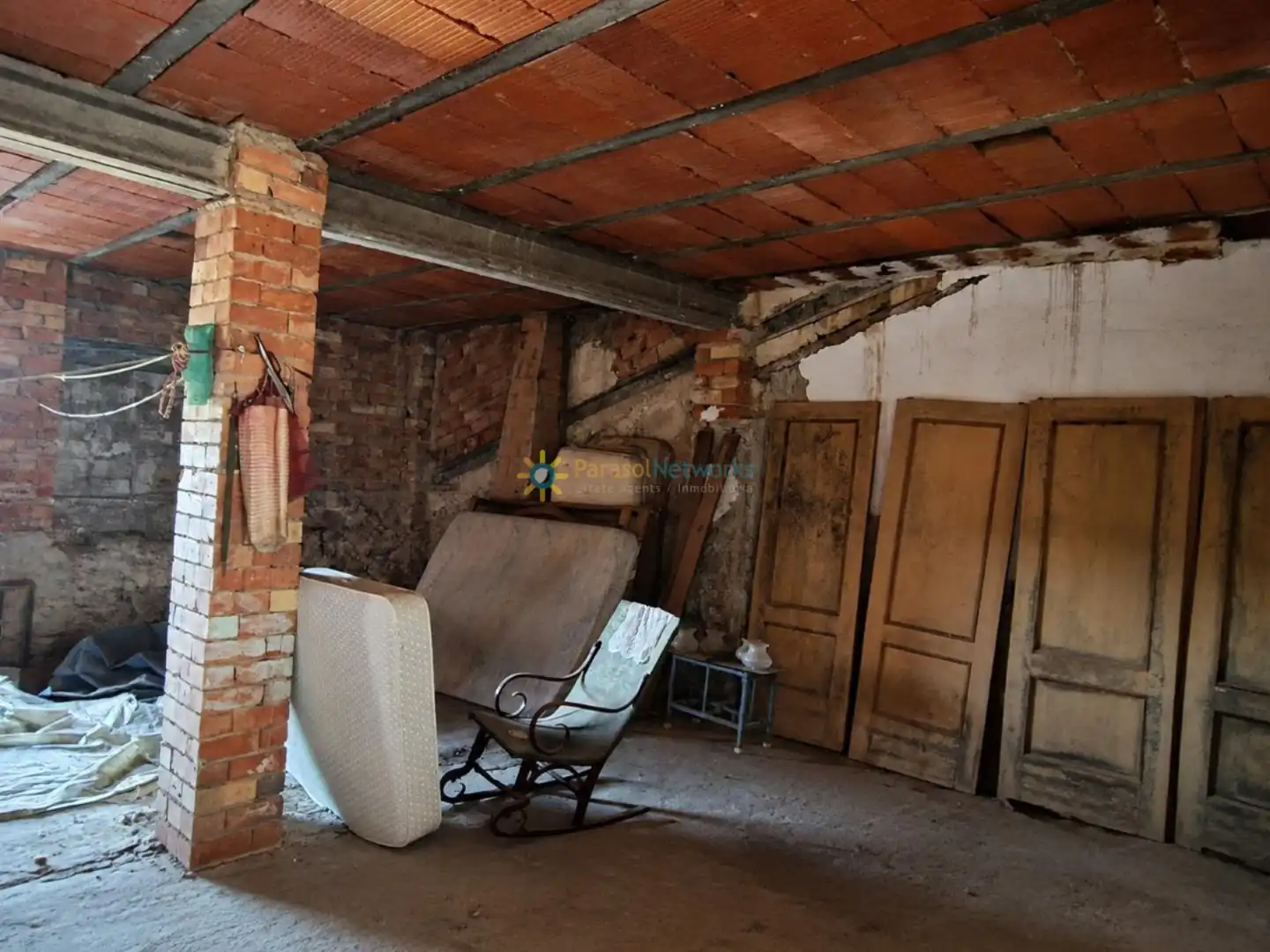 Casa adosada en venta en Llutxent con Terraza y Trastero
