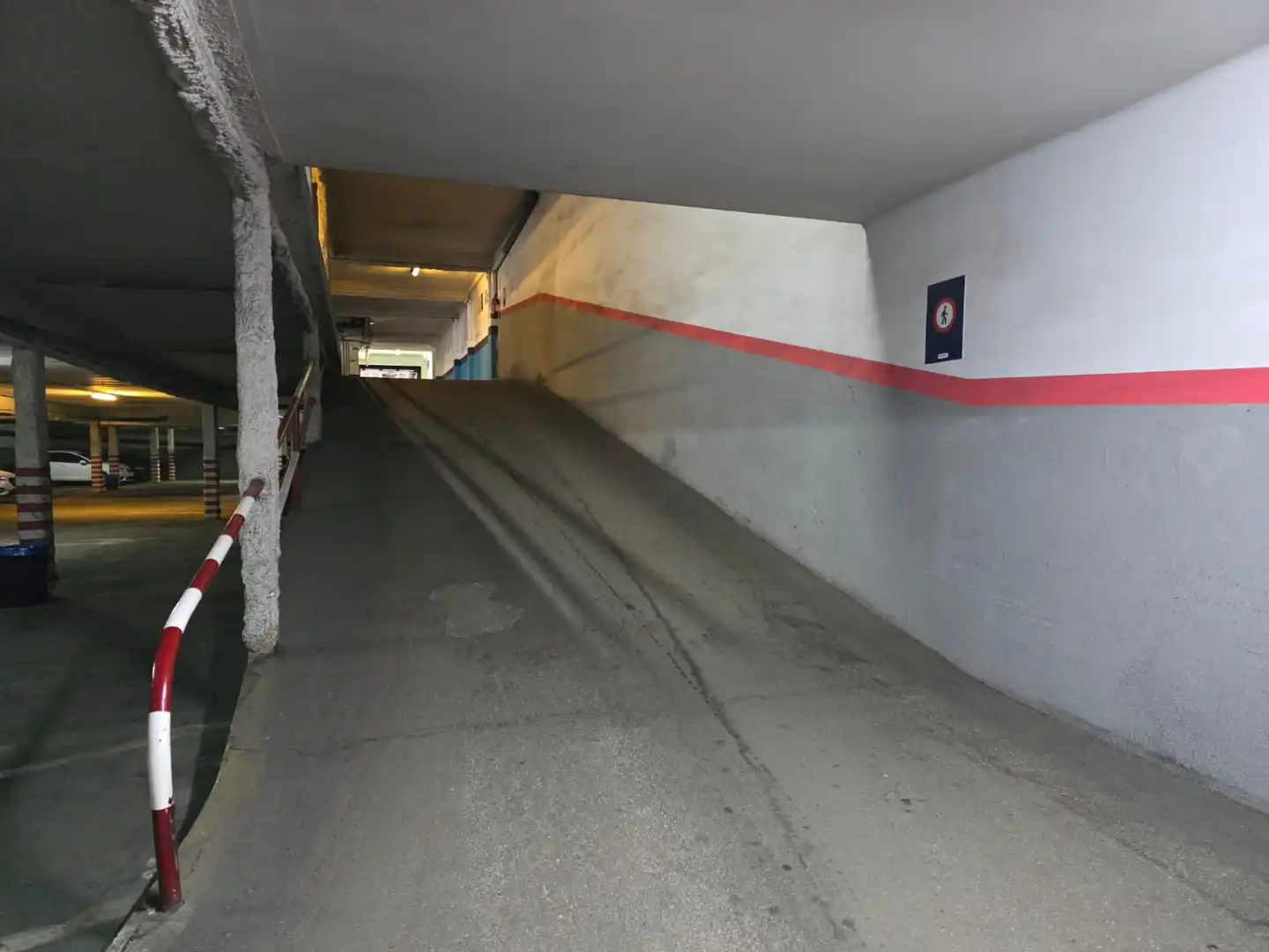 Einzelparkplatz mit Aufzug zur Miete in Carrer de Bertran 75, imagen 8