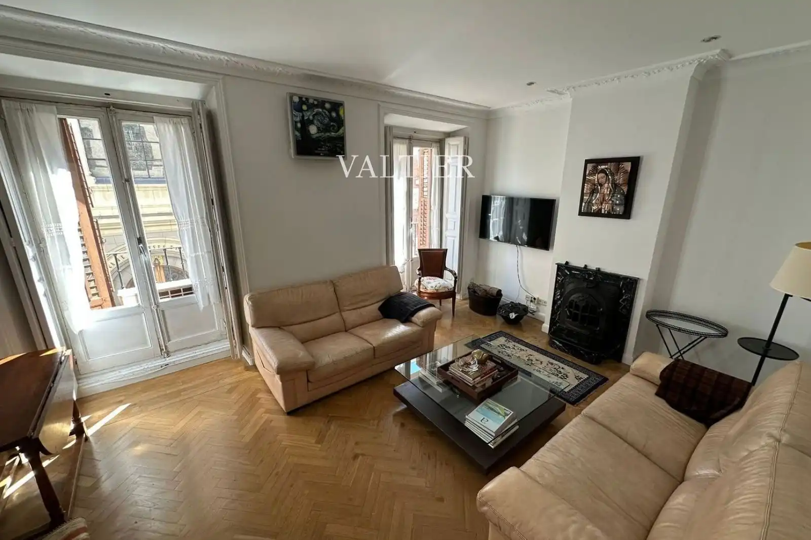 Sala de estar de Piso de alquiler en  Madrid Capital con Aire acondicionado, Calefacción y Amueblado