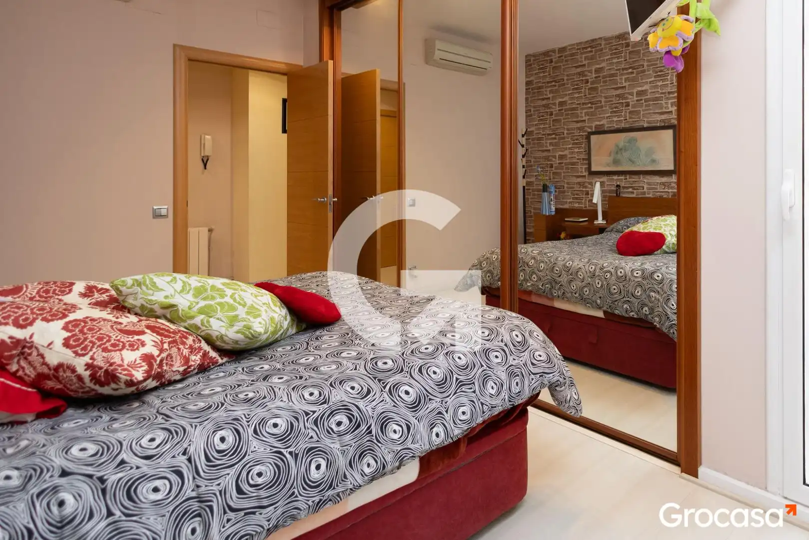 Habitación de Piso en venta en Badalona con Aire acondicionado, Calefacción y Horno