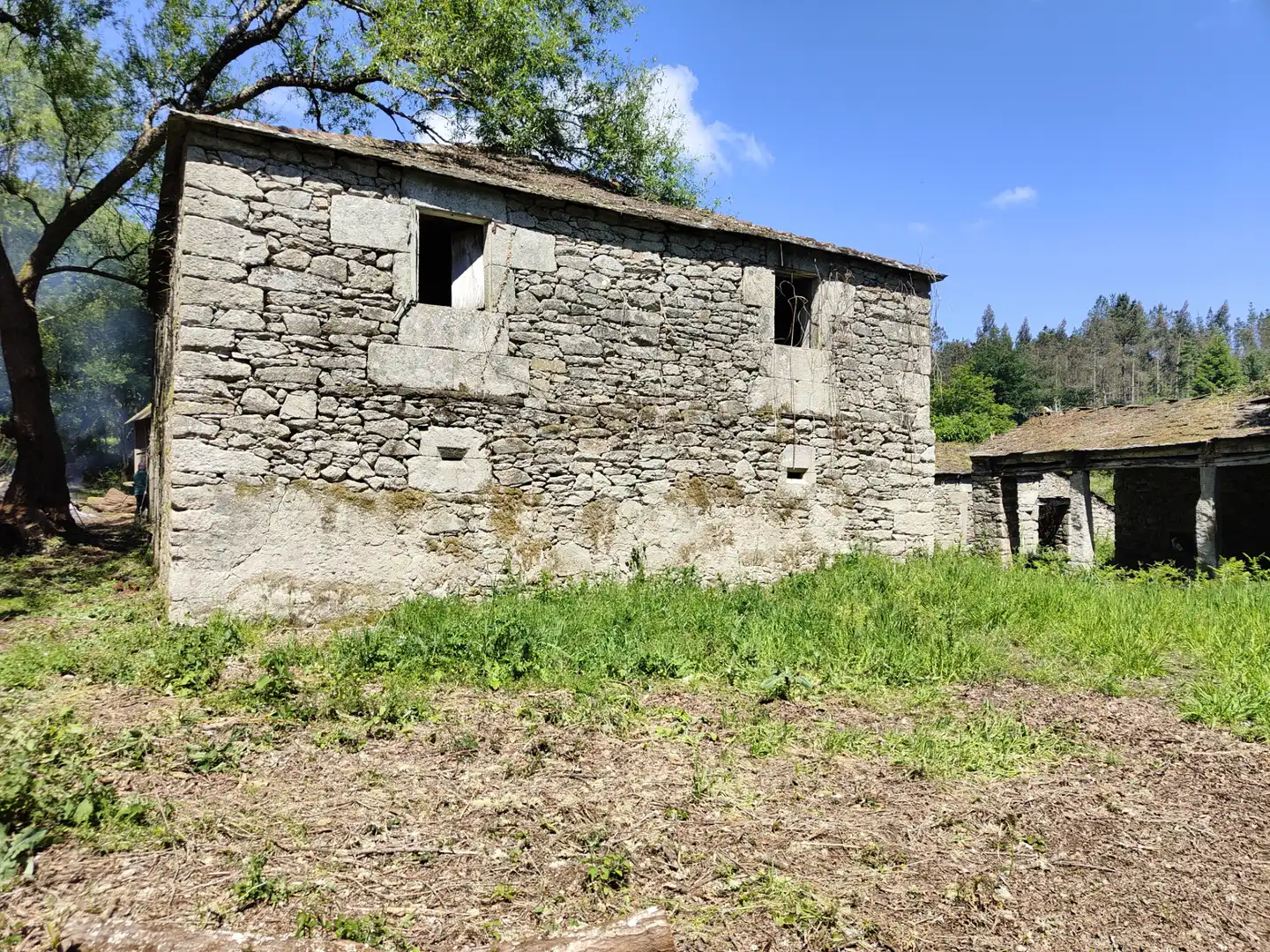 Haus zum Verkauf in Estrada de Guillar 1