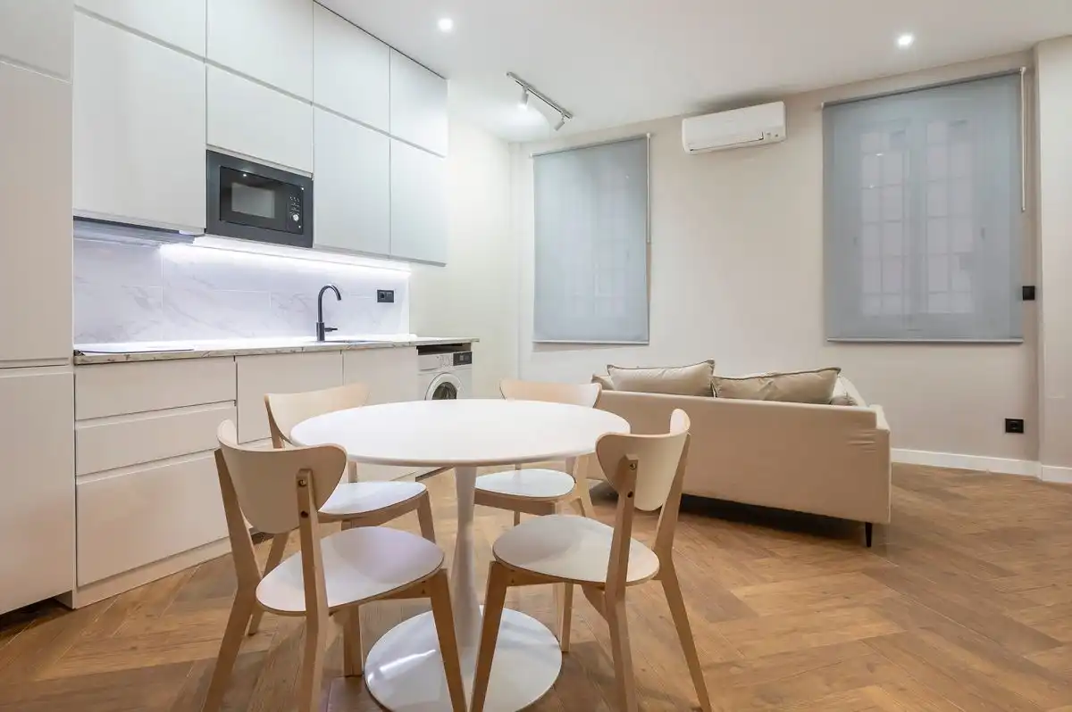 Esszimmer von Loft zum Verkauf in Madrid mit Klimaanlage, Heizung und Möbliert