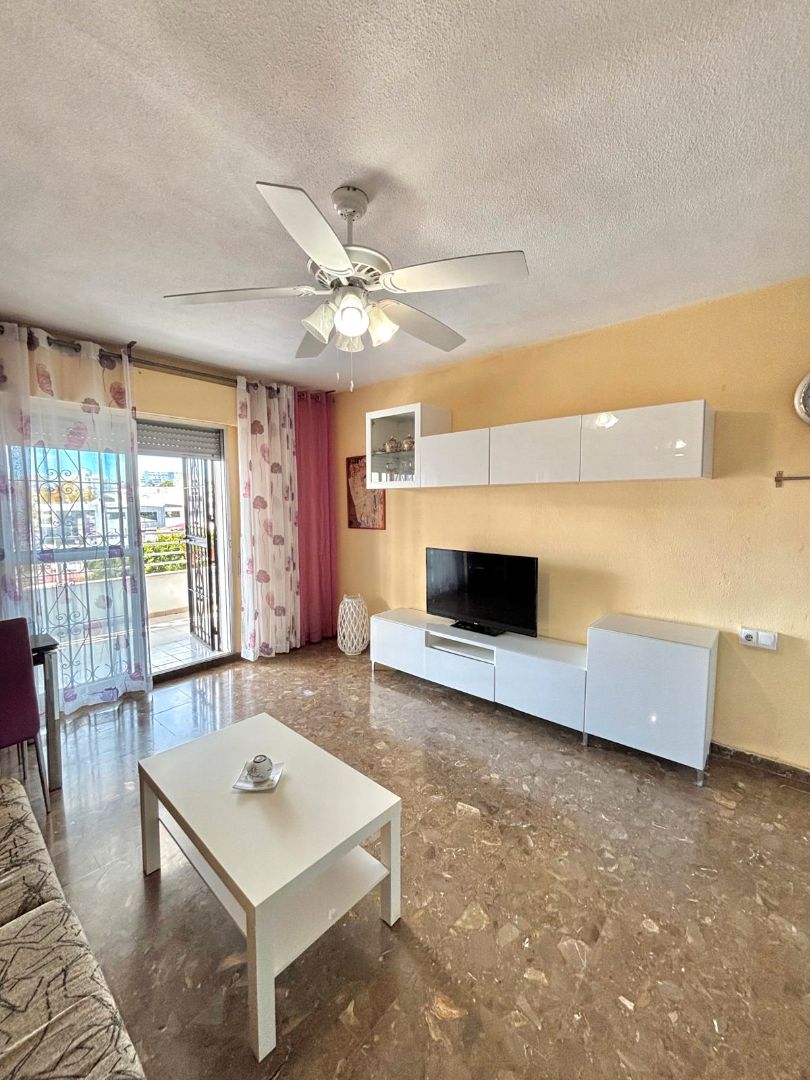 Living room of Attic for sale in Benalmádena  with Terrace and Furnished