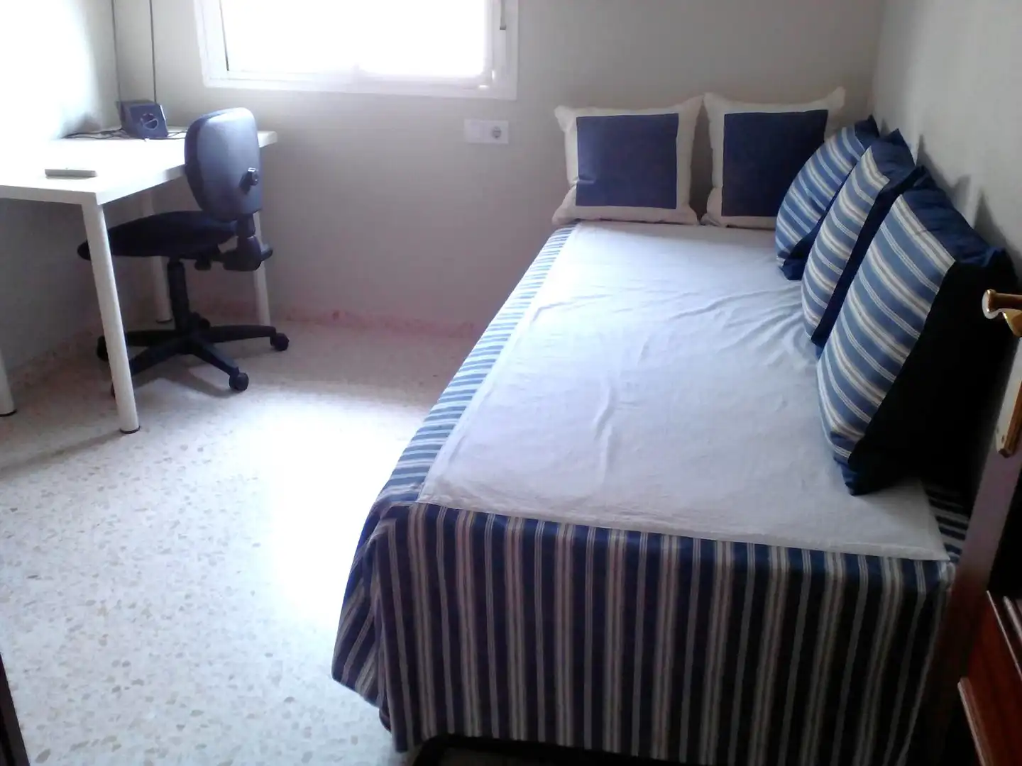 Attic for rent in Calle Sargenta, El Pino - Bajo de Guía