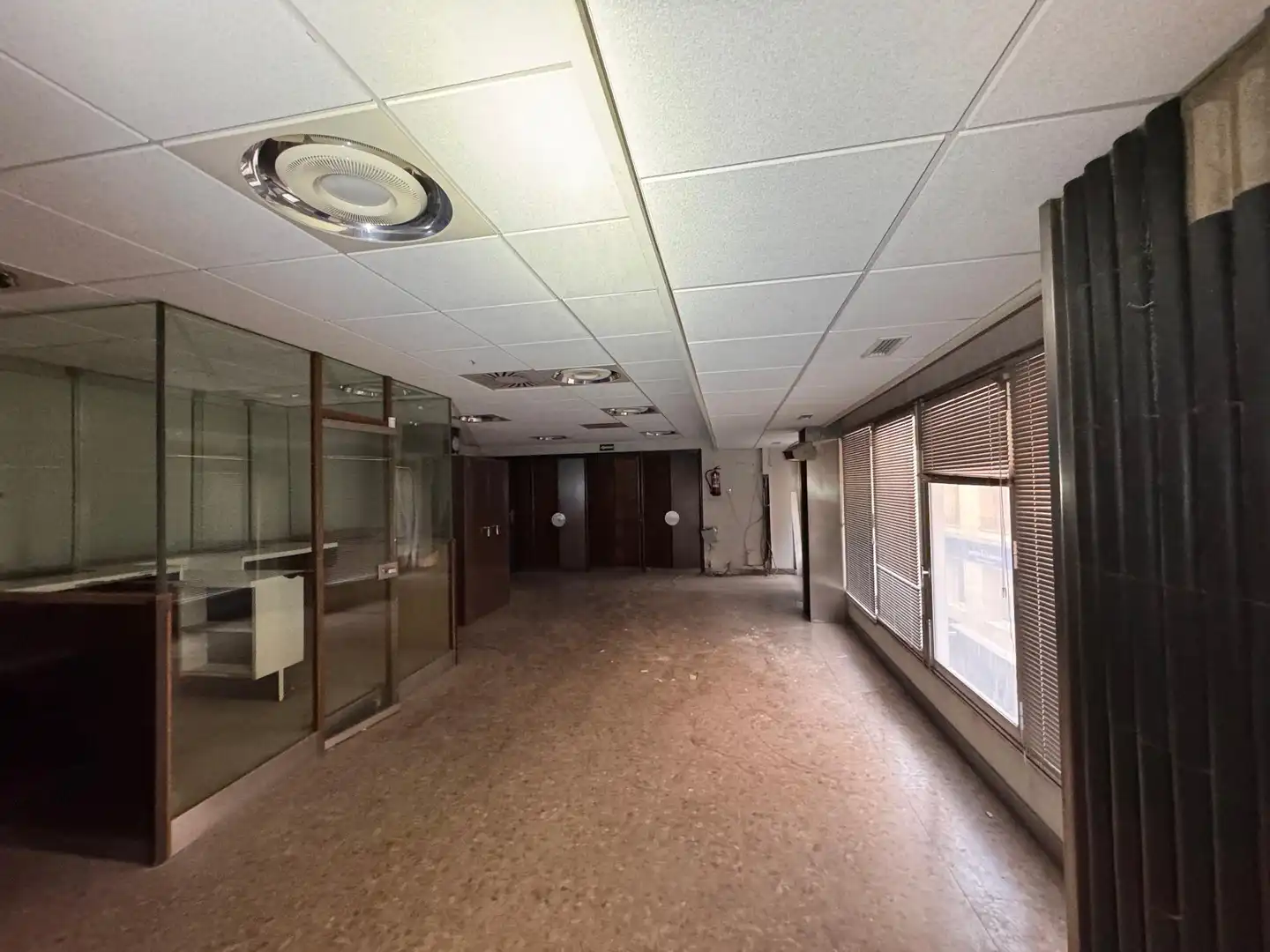Business premises for sale in Plaça Dalt 7, imagen 25