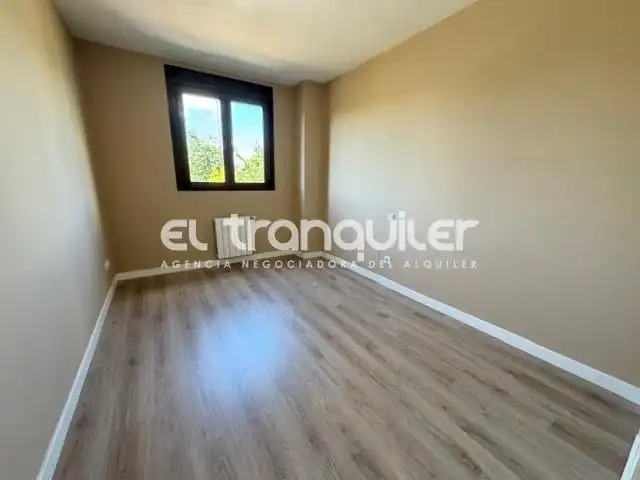 Piso de alquiler en Calle Fernando VII, San José - Buenos Aires