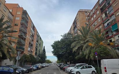 Exterior view of Flat for sale in  Valencia Capital