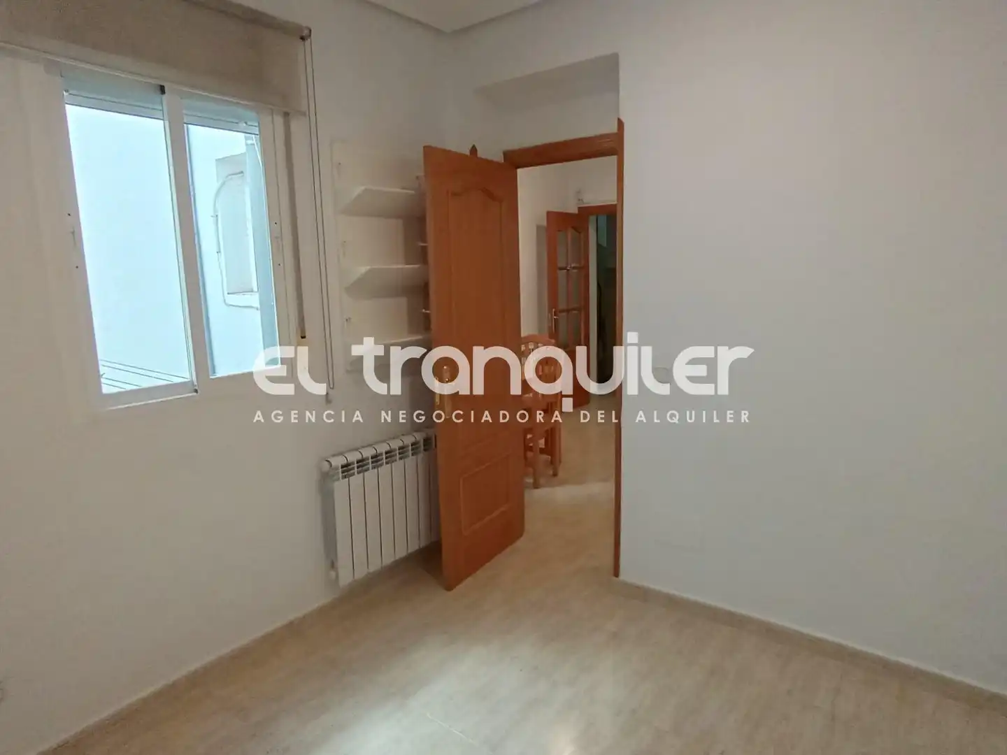 Habitación de Piso de alquiler en Madrid con Amueblado y Lavadora