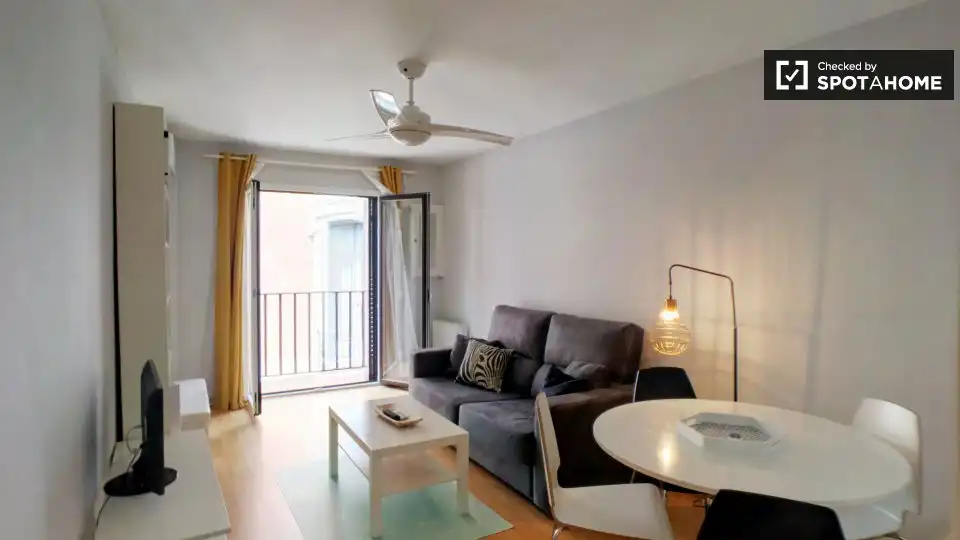 Flat with terrace to rent in Centro, imagen 3