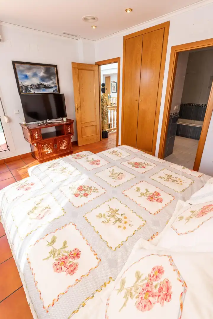 Habitación de Casa o chalet en venta en Alginet con Aire acondicionado, Calefacción y Jardín privado