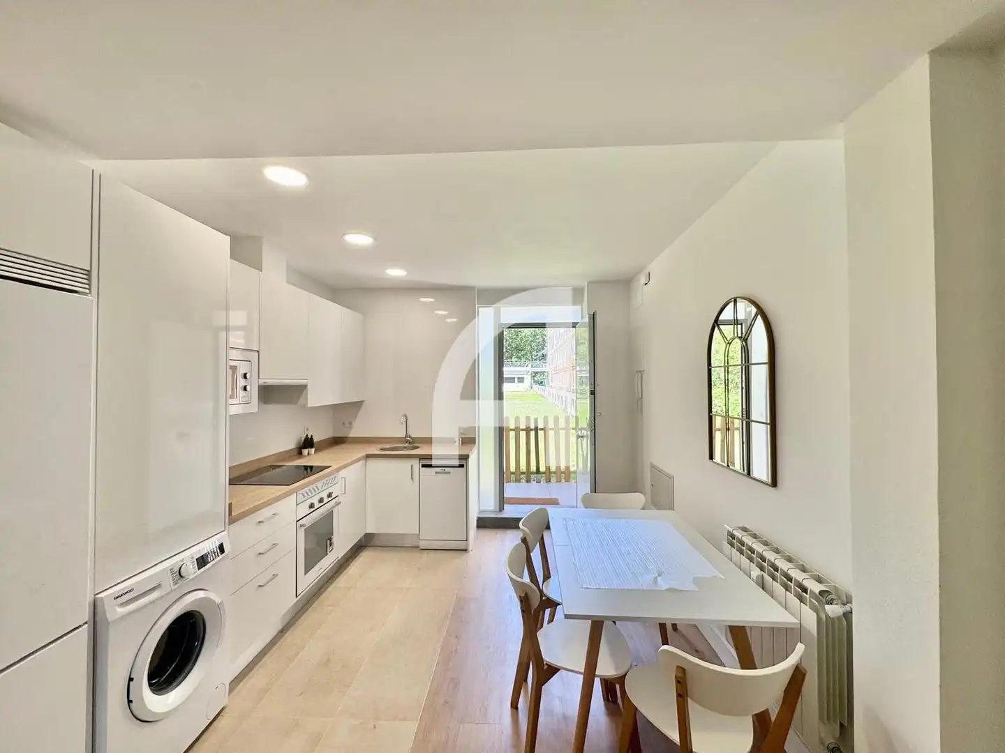 Kitchen of Flat for rent in Madrid  with Air Conditioner, Heating and Furnished