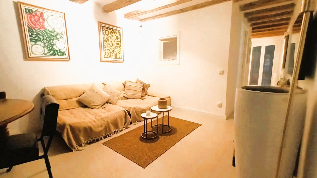Flat for sale in Carrer de la Paloma, El Raval, Ciutat Vella