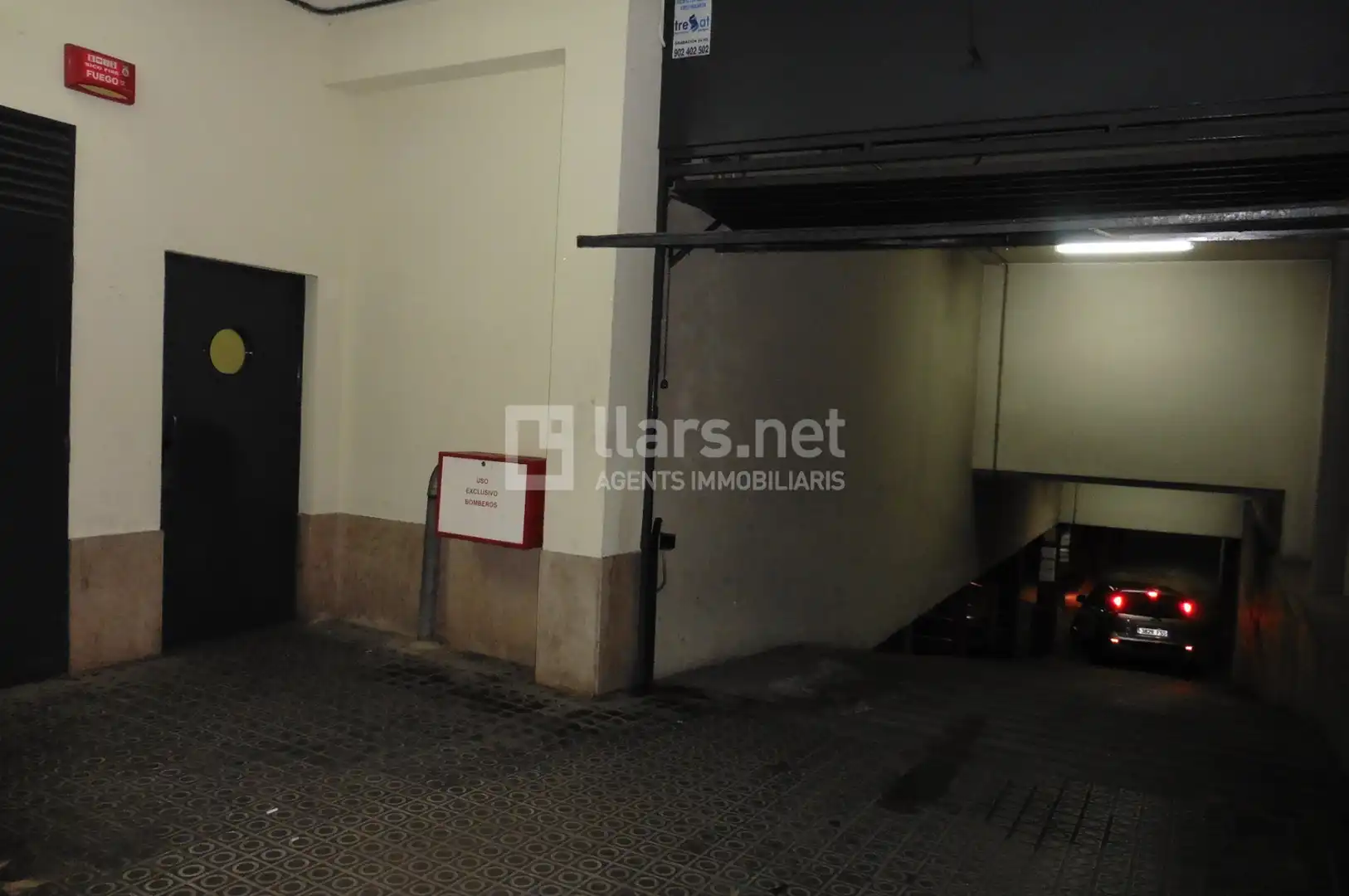 Parkplatz von Garage zur Miete in Centre Vila 