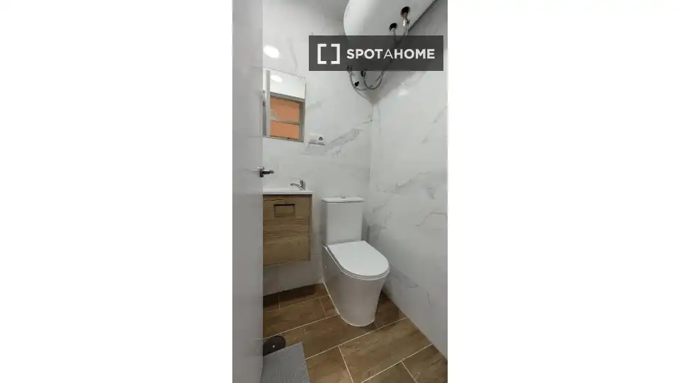 Room in Trafalgar
