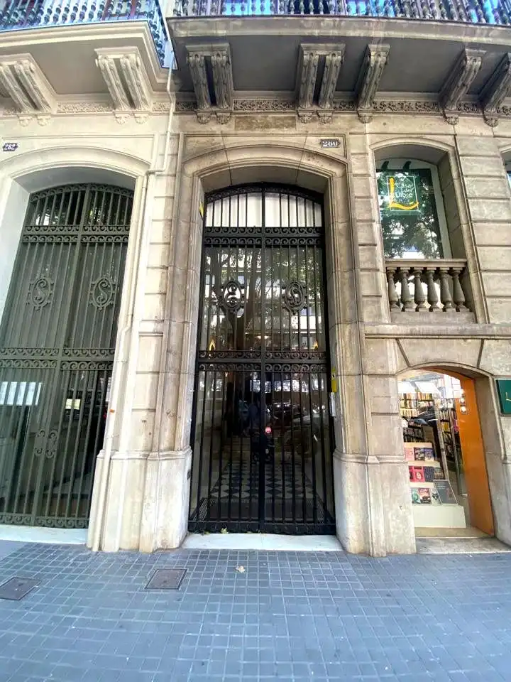 Bureau à vendre à calle de València, imagen 2