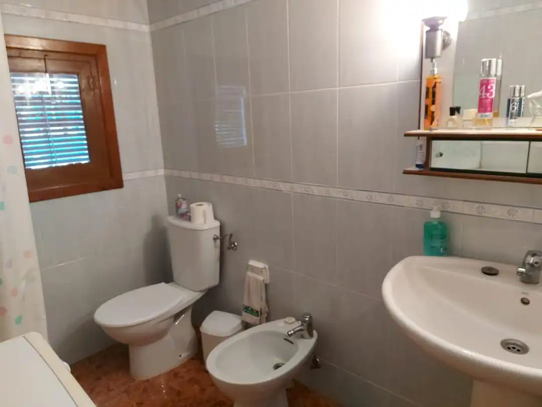 Bany de Finca rústica en venda en Fuente Álamo de Murcia amb Aire condicionat, Calefacció i Jardí privat