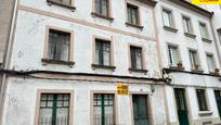 Exterior view of Building for sale in Santiago de Compostela 