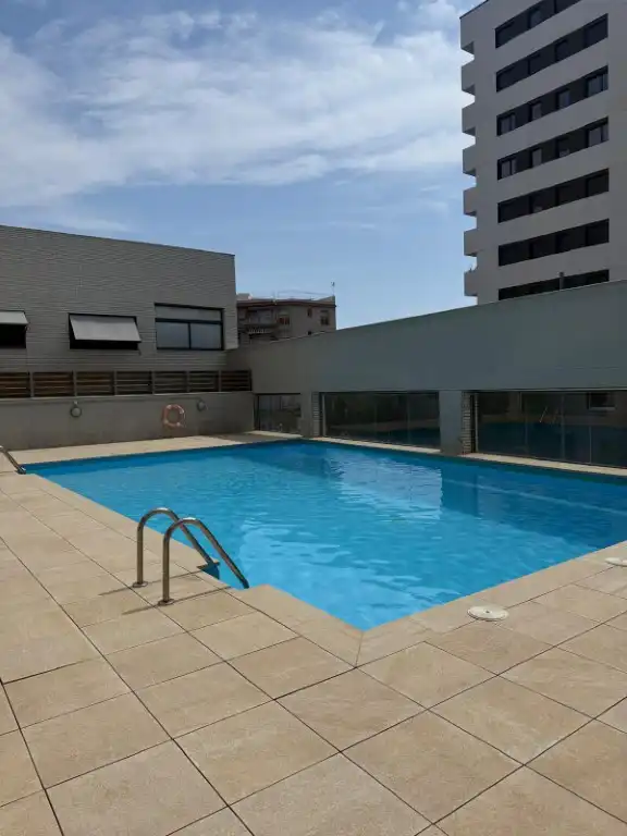 Swimming pool of Flat for rent in Badalona  with Air Conditioner, Heating and Parquet flooring