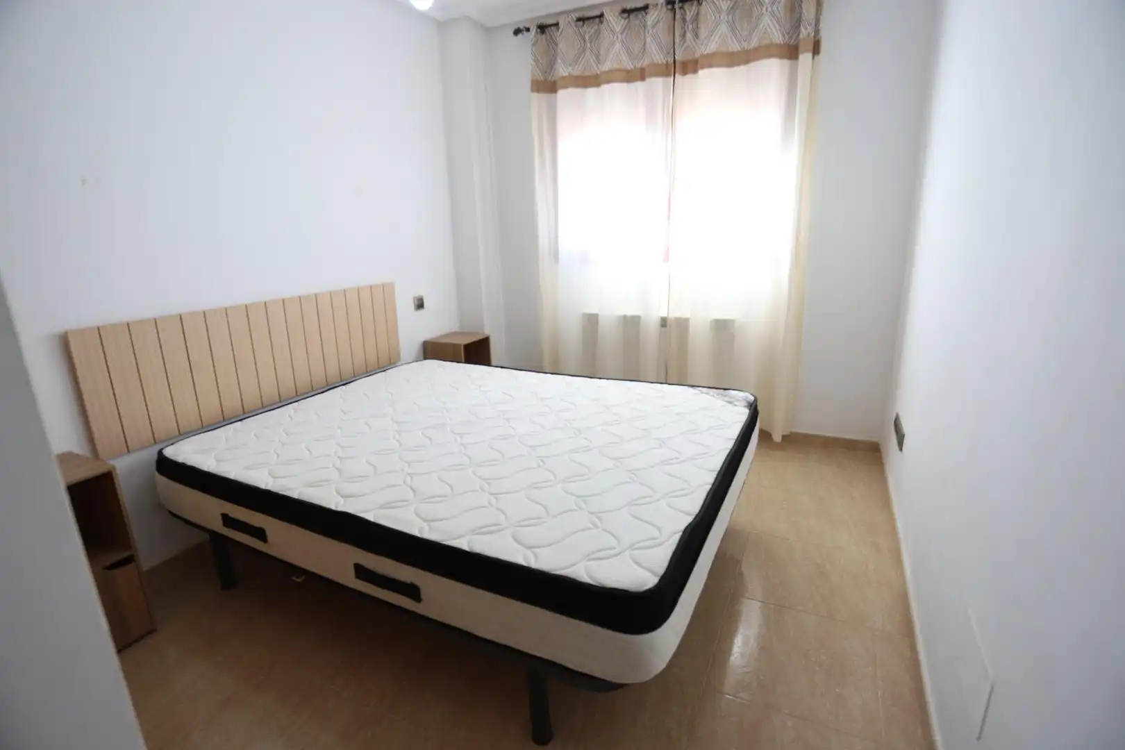 Habitación de Piso en venta en Alcázar de San Juan con Calefacción y Piscina comunitaria