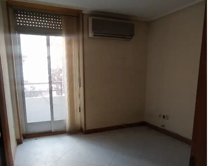 Piso en venta en C/ Maria Teresa Gil de Garate , Gran Via