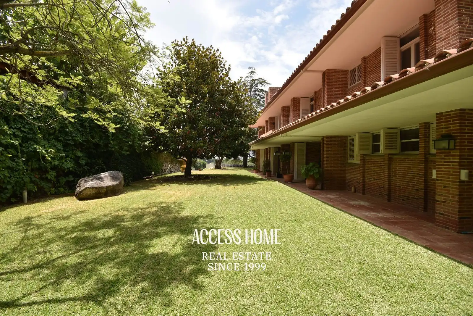 Detached house with pool for sale in Montalnou - Milans del Bosc, imagen 3