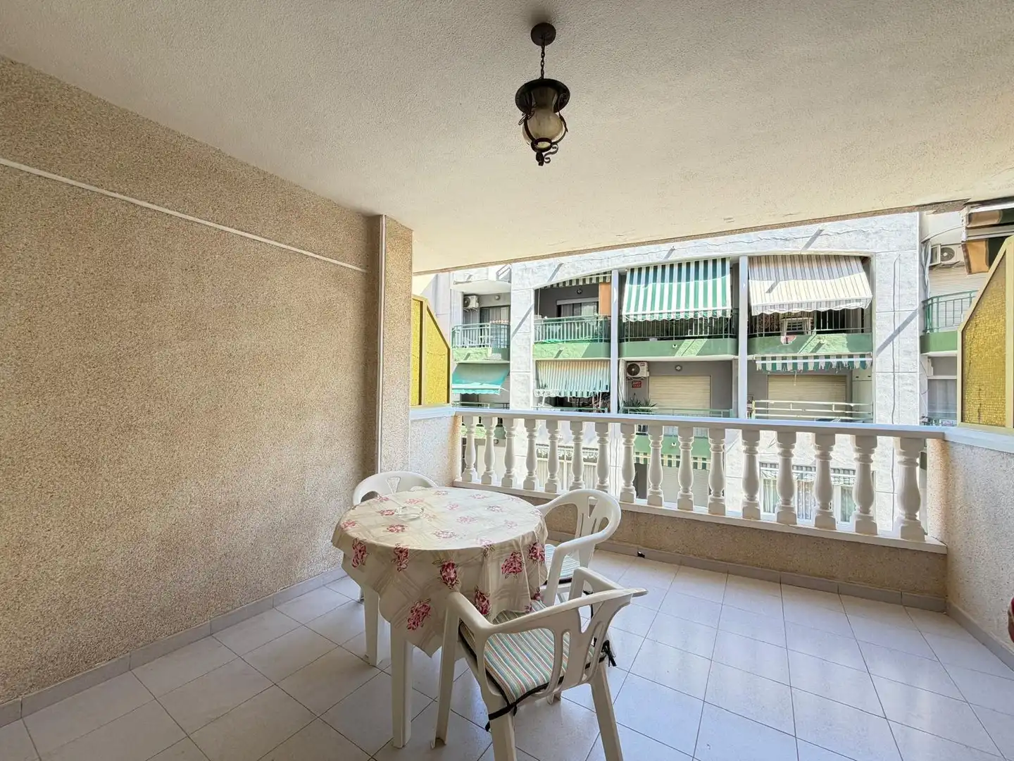 Apartment with terrace for sale in Calle FRAGATA