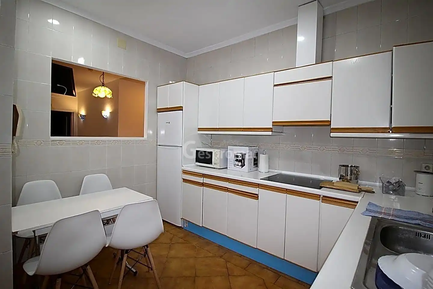 Habitación en De San Bernardo, Universidad - Malasaña