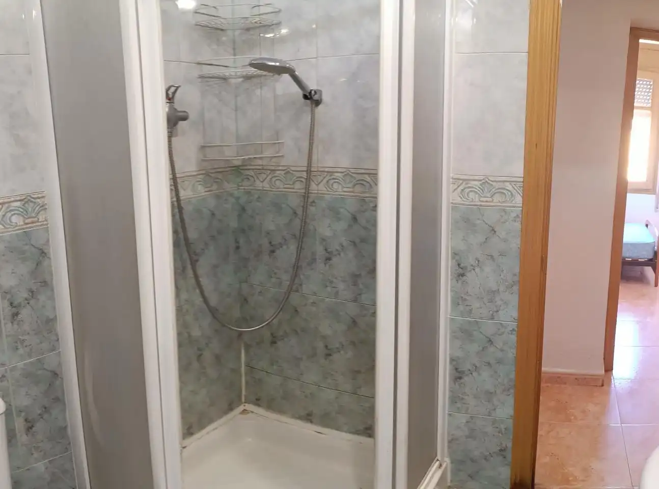 Baño de Piso en venta en Calatayud con Calefacción y Amueblado