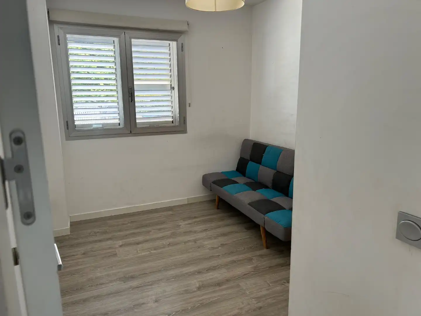 Piso de alquiler en Alhendín con Aire acondicionado, Calefacción y Jardín privado