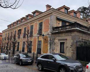 Vista exterior de Dúplex en venda en Real Sitio de San Ildefonso amb Aire condicionat, Terrassa i Balcó