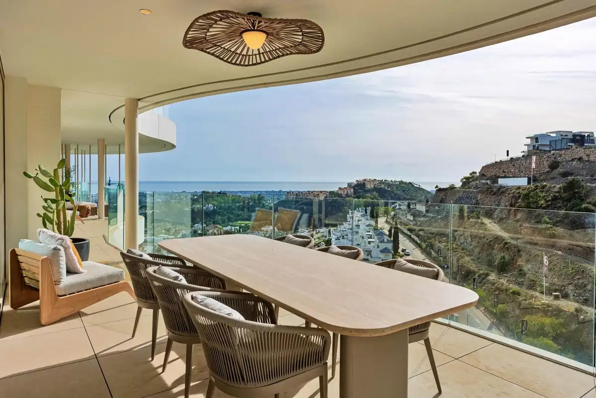 Piso con piscina en venta en Marbella - Marbella,Nueva Andalucia,Avenida del Prado, imagen 2
