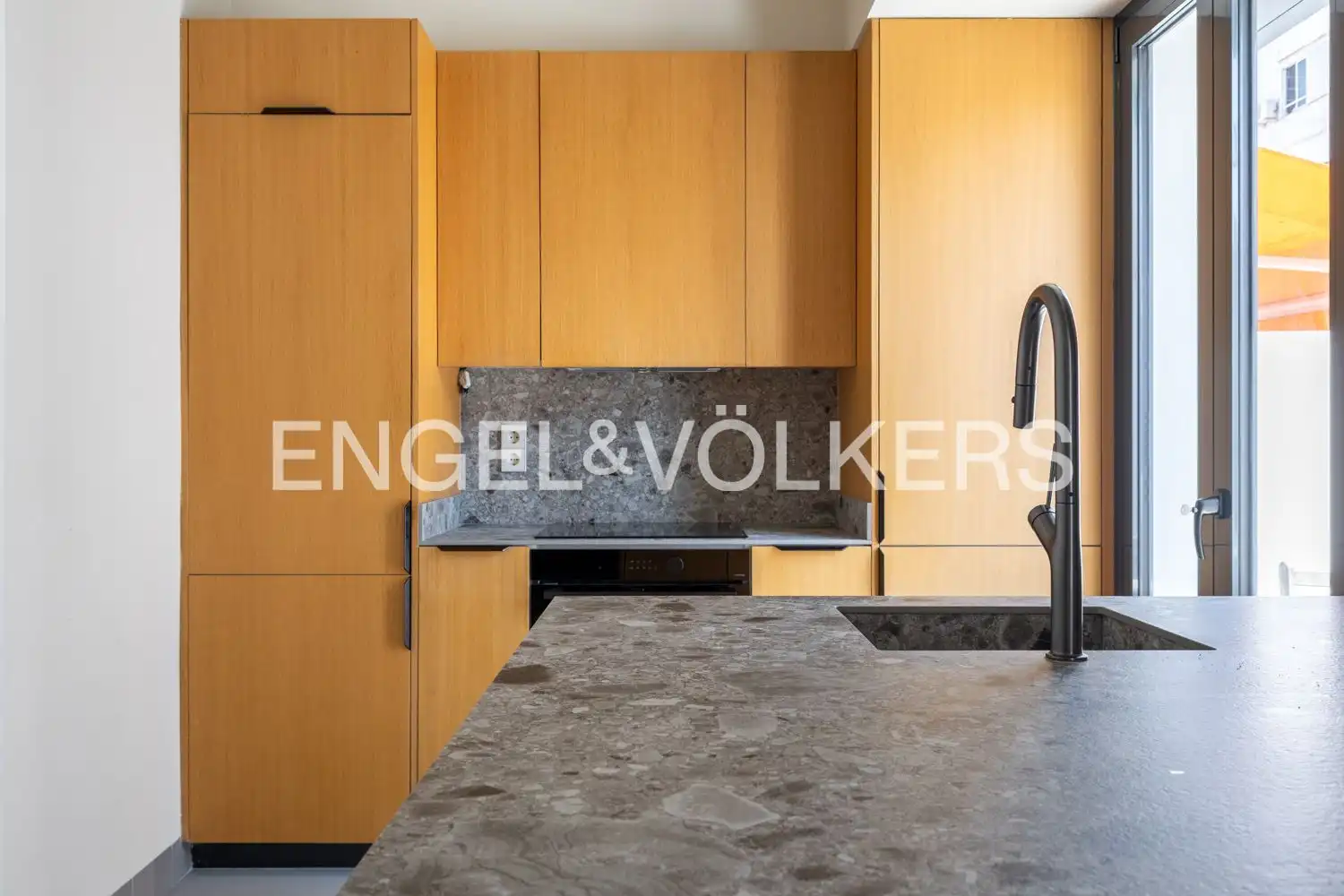 Cocina de Piso de alquiler en Valencia con Aire acondicionado, Calefacción y Terraza