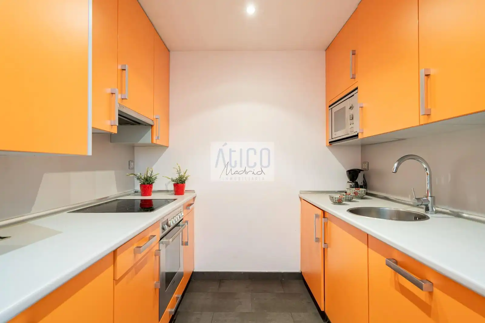Cocina de Piso de alquiler en Madrid con Aire acondicionado, Calefacción y Terraza