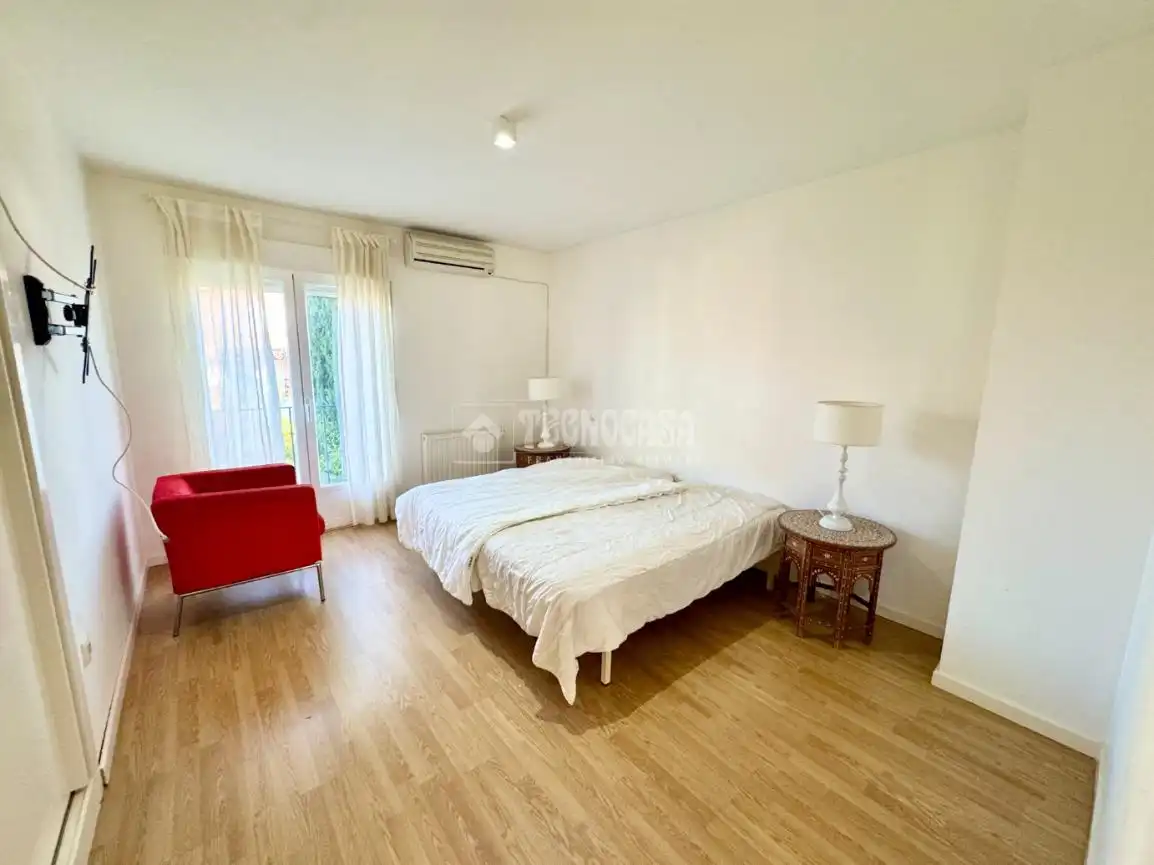Habitación de Casa adosada en venta en Yunquera de Henares con Aire acondicionado y Calefacción