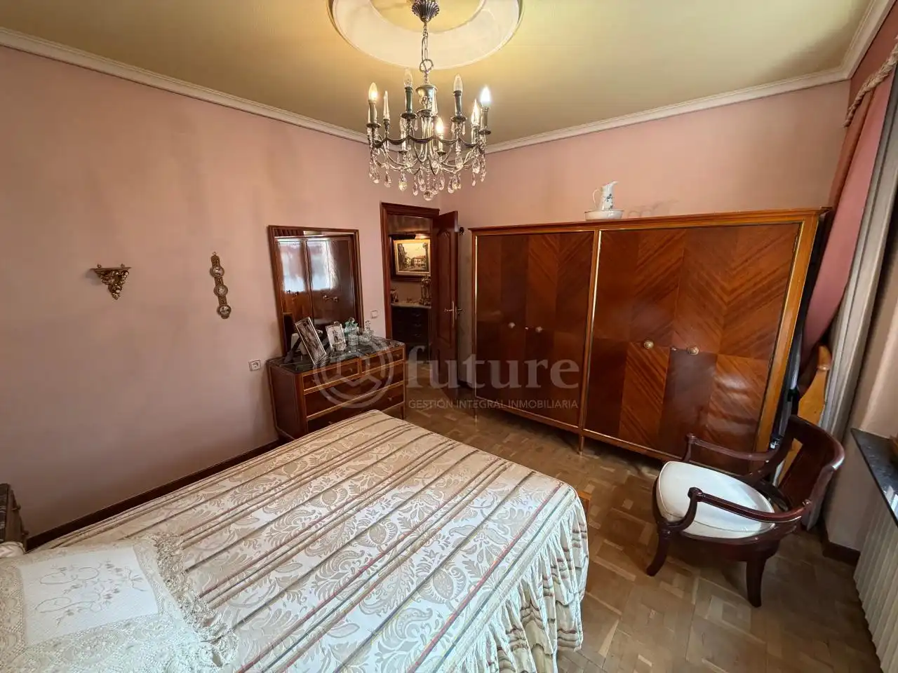 Bedroom of Flat for sale in Salamanca  with Heating, Parquet flooring and Terrace