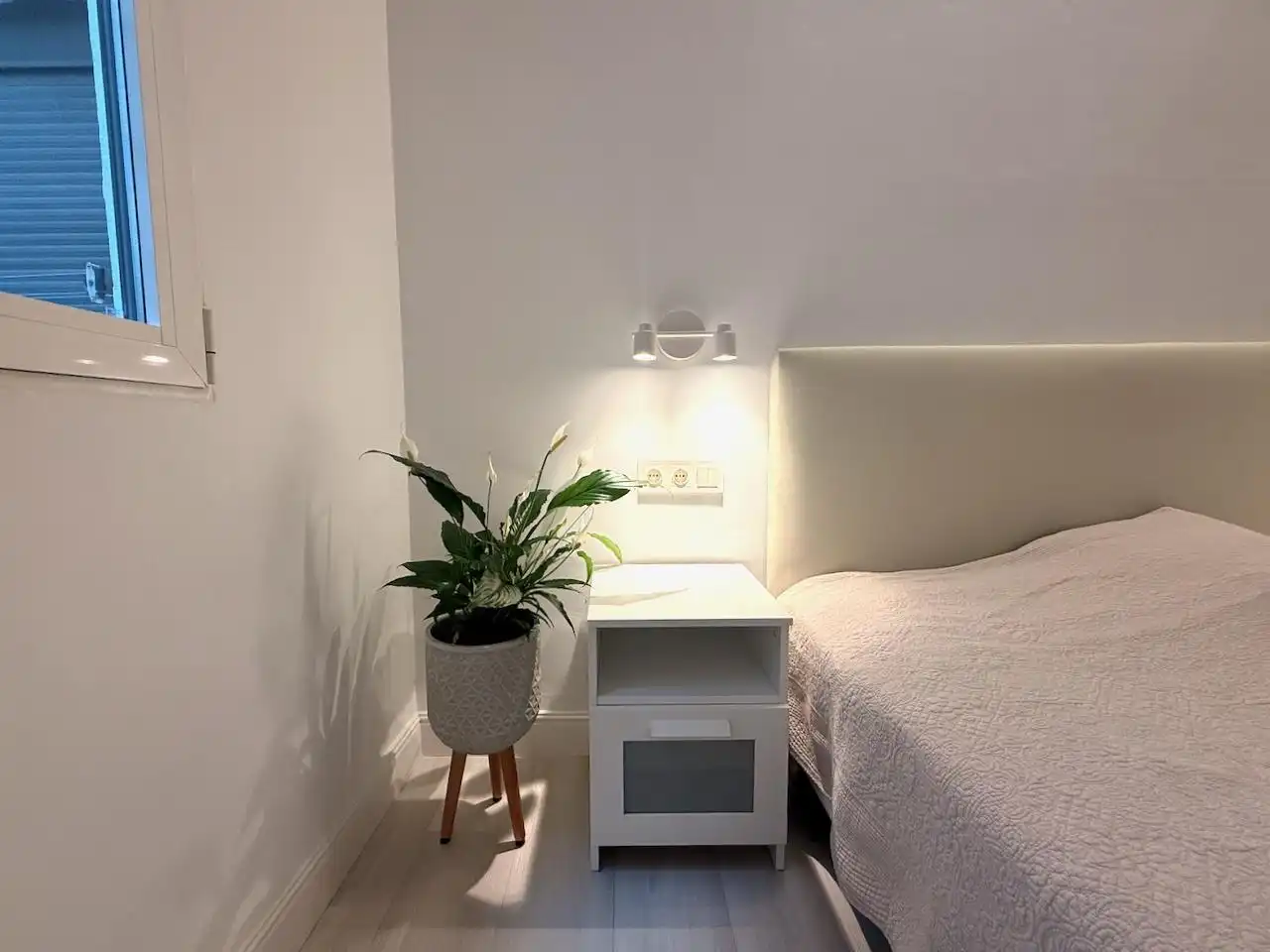 Schlafzimmer von Wohnung zur Miete in Donostia - San Sebastián  mit Heizung