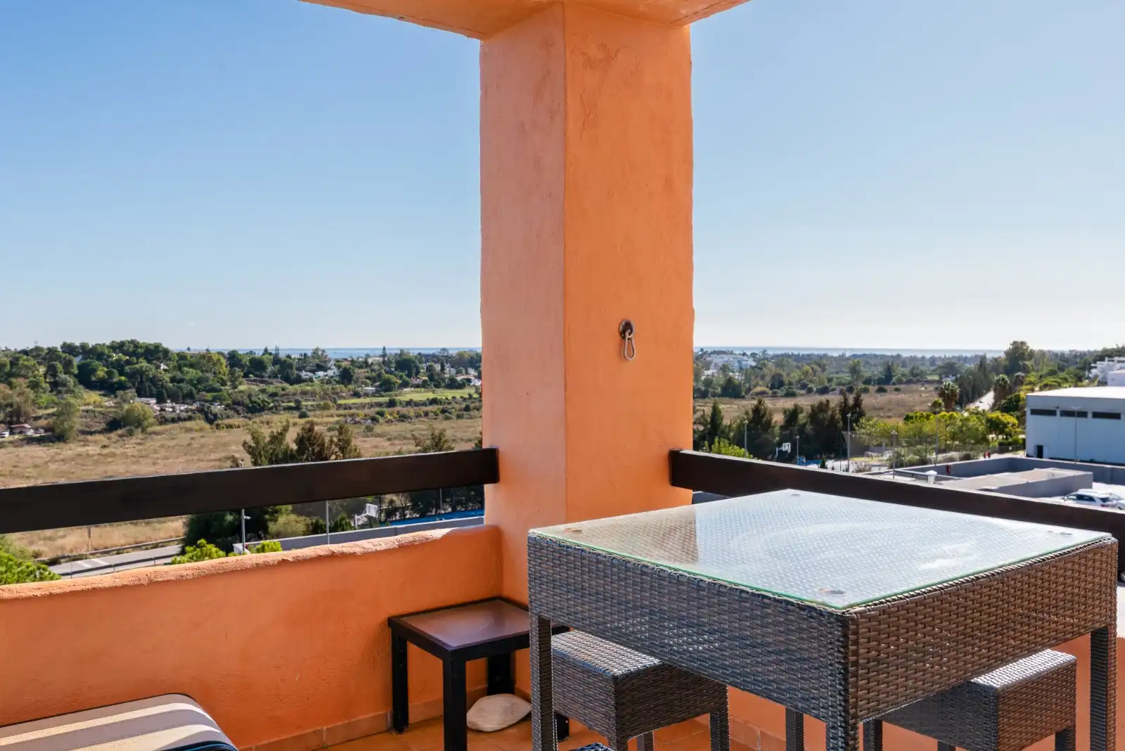 Apartment with terrace for sale in Benahavís pueblo, imagen 2