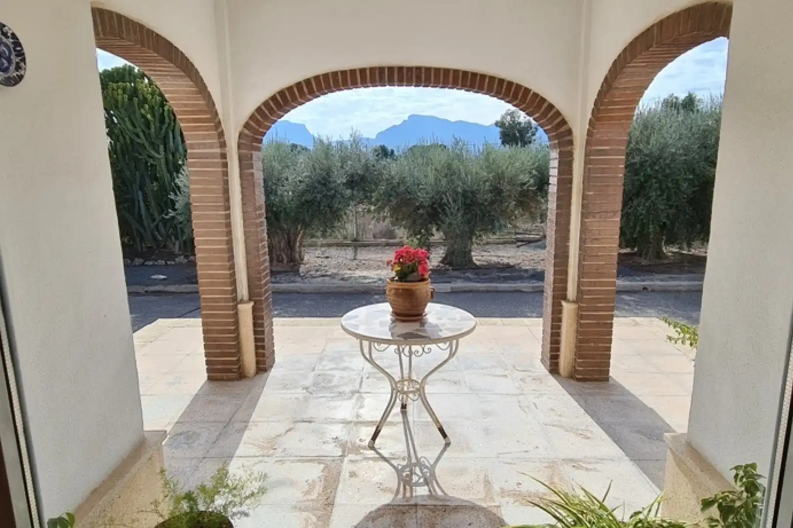 Terrassa de Casa o xalet en venda en Orihuela amb Aire condicionat, Calefacció i Jardí privat
