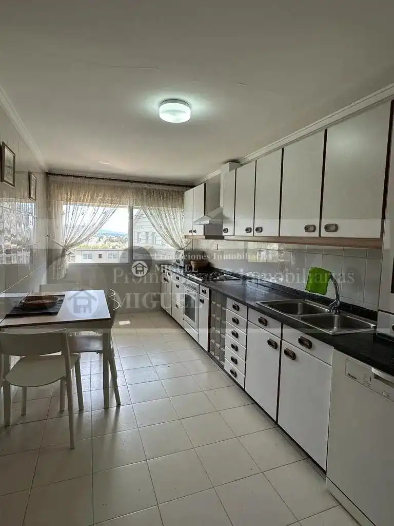 Adosado con jardín en venta en Verín, imagen 6