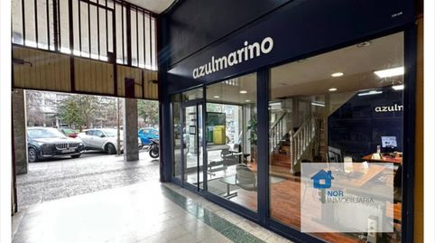 Se alquila Local comercial, a pie de calle, con 42 m2 en pleno centro de Laredo en la zona de la galería Europa, con múltiples neg, Bild 3