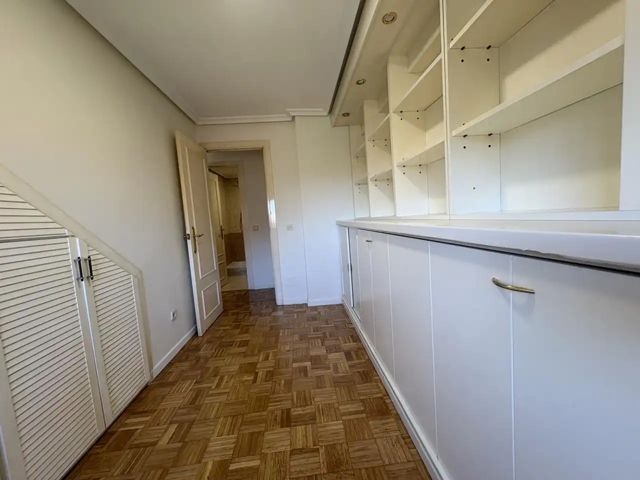 Maisonette zum Verkauf in Madrid mit Heizung und Parkett