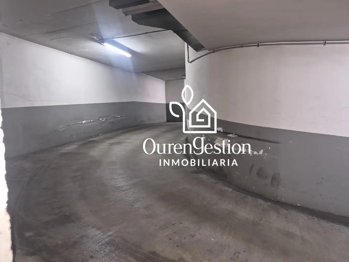 Parking of Garage for rent in Ourense Capital 