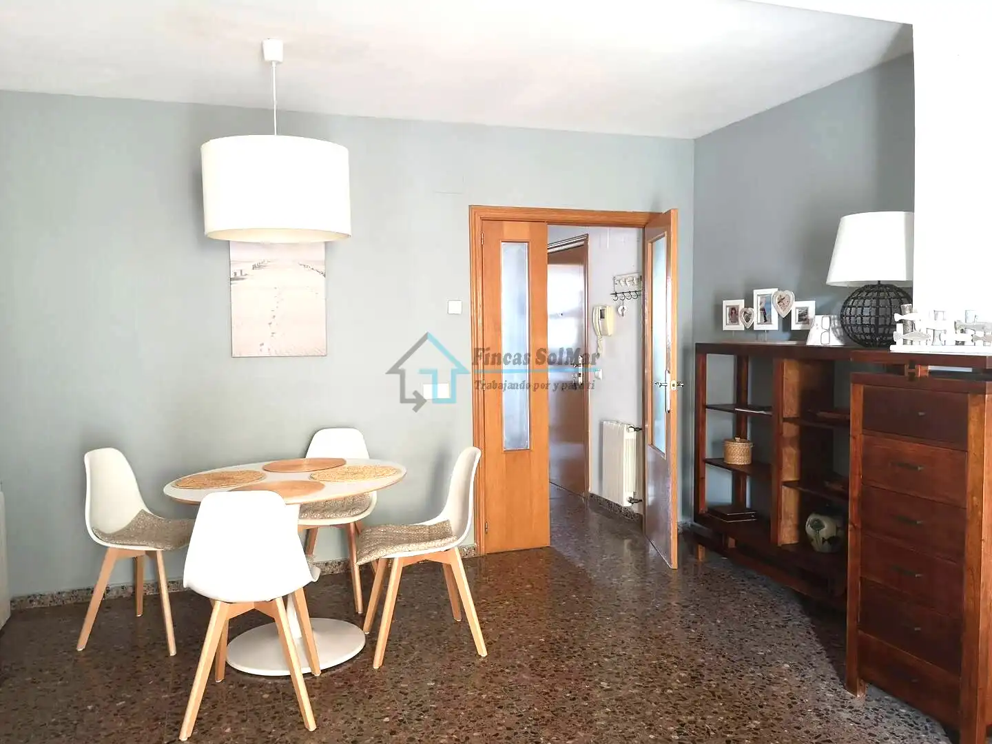 Menjador de Apartament en venda en Sagunto / Sagunt amb Moblat, Balcó i Piscina comunitària