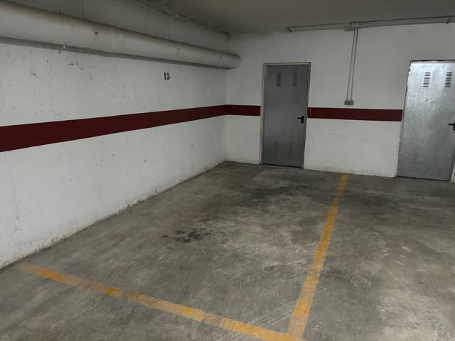 Garaje en Venta en Calle Santa Paula en La Malahá