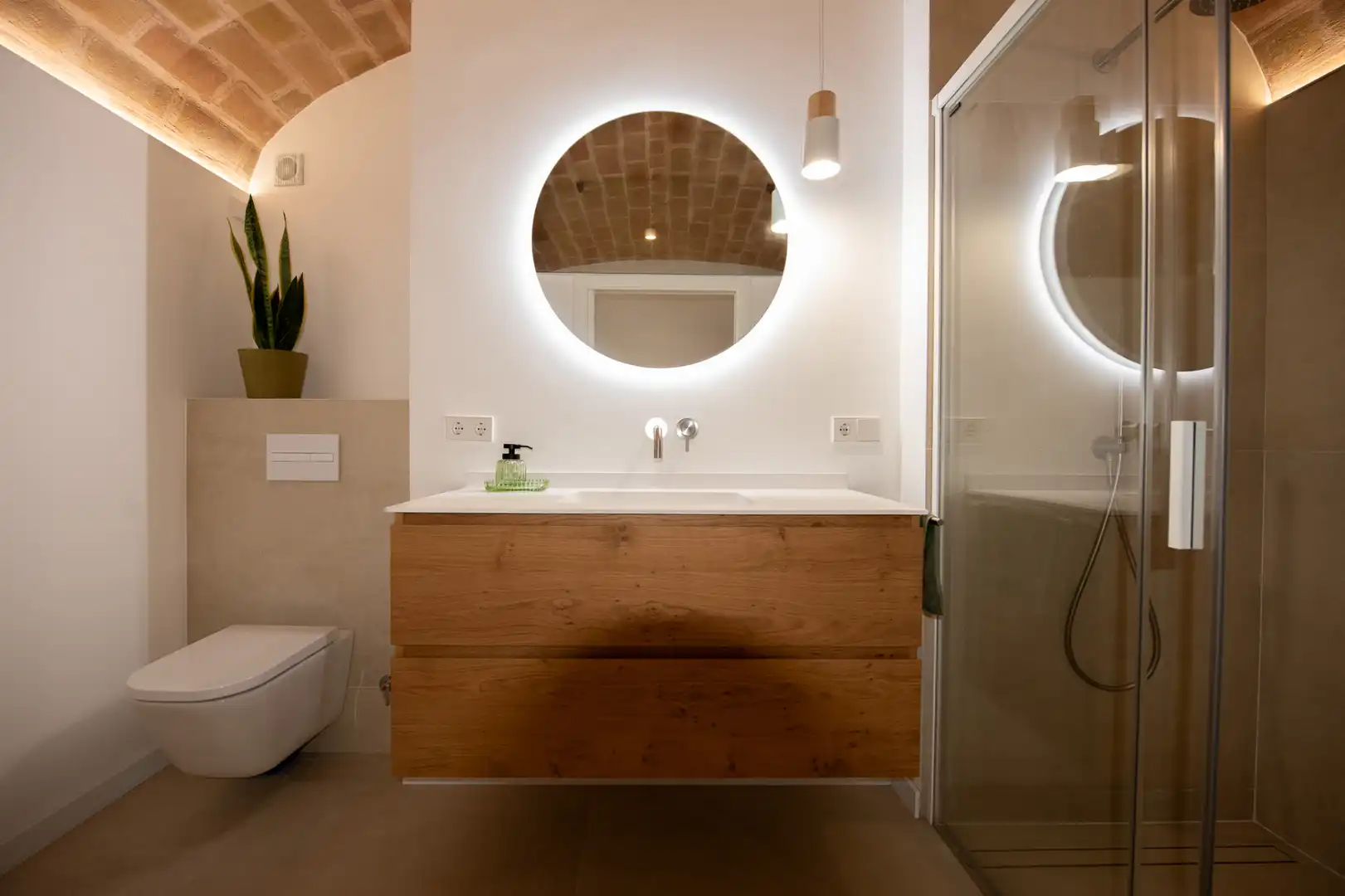 Badezimmer von Country house zur Miete in Santa Cristina d'Aro mit Klimaanlage, Heizung und Privatgarten
