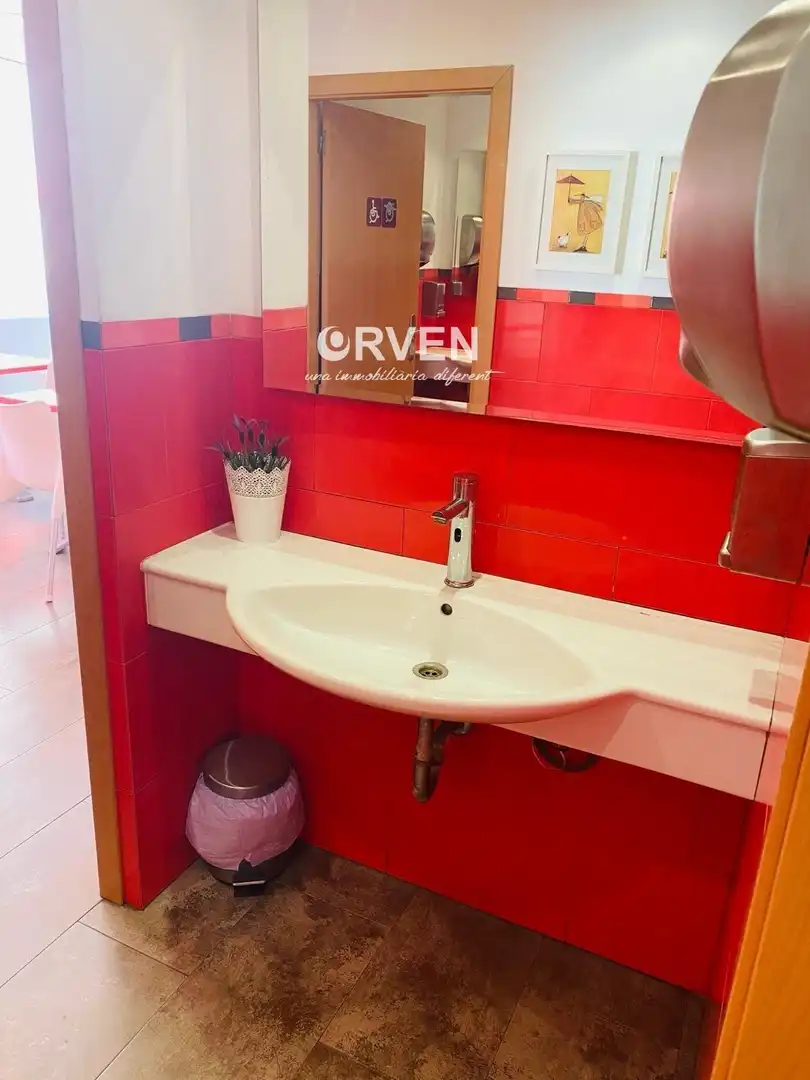 Local commercial à vendre à PRAT DE LA RIBA, imagen 8